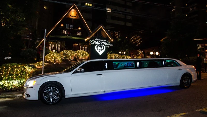 Aluguel de limousine para debutante Aluguel de limousine para debutante