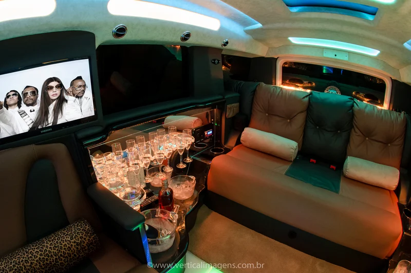 Aluguel limousine de luxo Aluguel limousine de luxo