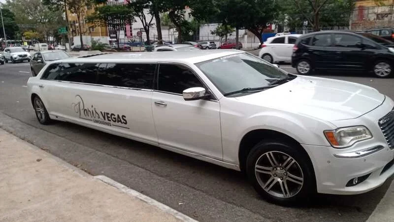 Aluguel limousine para noivas Aluguel limousine para noivas