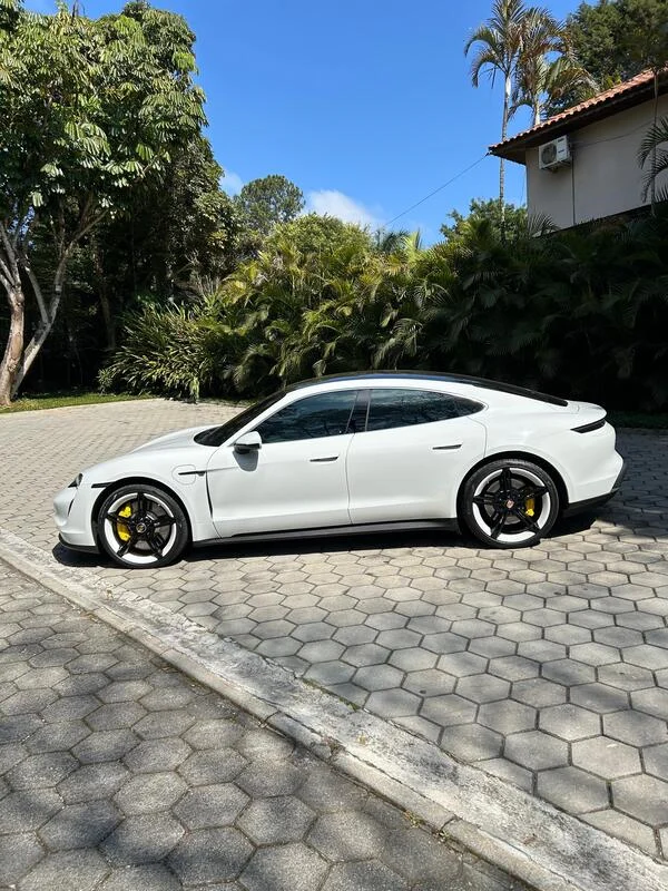 Carros de luxo para alugar Carros de luxo para alugar