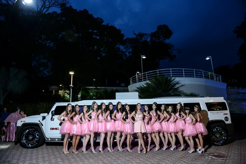 Limousine para festas Limousine para festas