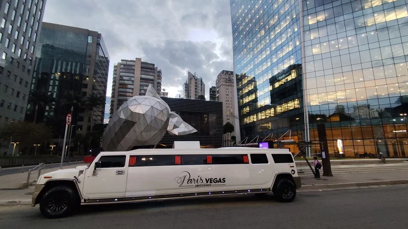 Locação de limousine para congressos Locação de limousine para congressos