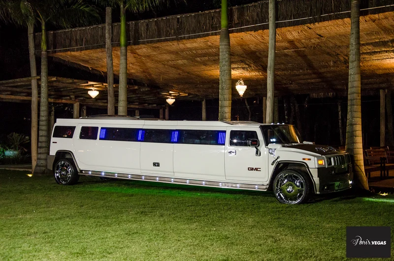 Locação de limousine com serviço de bar em São Paulo Locação de limousine com serviço de bar em São Paulo