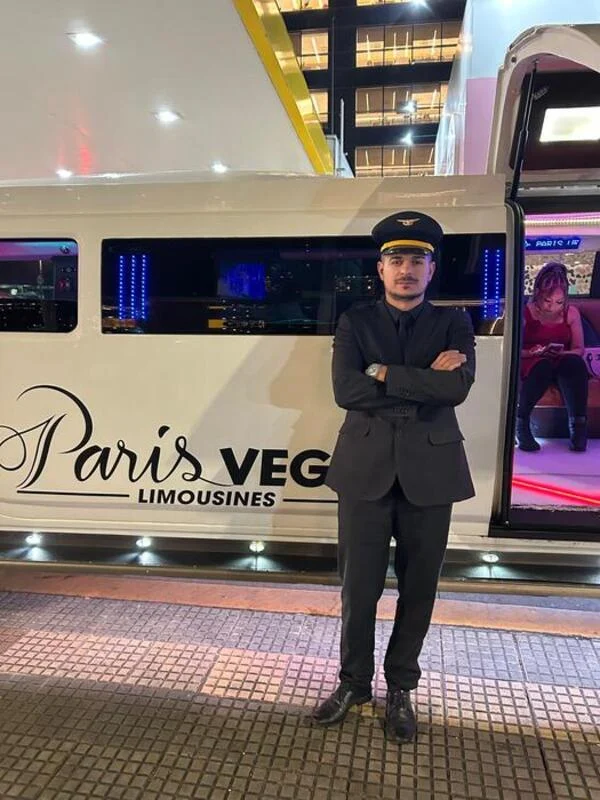 Transfer de luxo com motorista em São Paulo Transfer de luxo com motorista em São Paulo